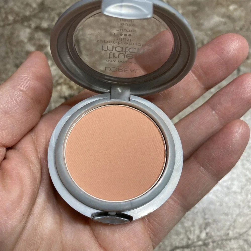 NEW L'Oreal Paris True Match Blush Innocent Flush 0.21 OZ.